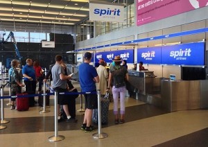 Spirit_Airlines_Check_In,_